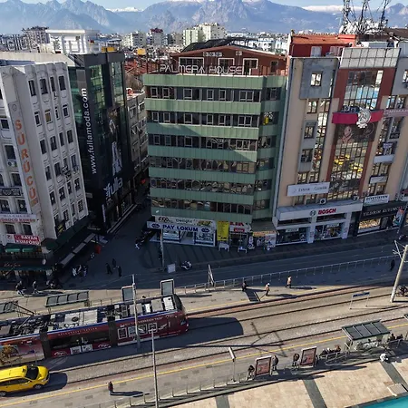 Hotel Palmera Antalya